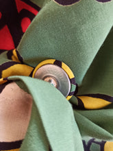 Charger l'image dans la galerie, 1940s - BELGIUM - Spectacular Green Abstract Rayon Dress - W29 (74cm)

