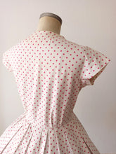 Load image into Gallery viewer, 1950s - Adorable Pink Dots Cotton Dress - W29 (74cm)
