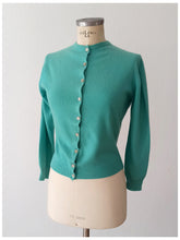 Charger l'image dans la galerie, 1950s 1960s - PRINGLE, Scotland - Turquoise Cashmere Cardigan - Sz 34/36
