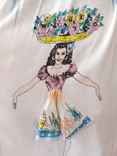 Charger l'image dans la galerie, 1950s - Collectable Naughty Novelty Skirts Rayon Skirt - W25/26 (64/66cm)
