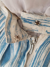 Charger l'image dans la galerie, 1950s - Collectable Naughty Novelty Skirts Rayon Skirt - W25/26 (64/66cm)
