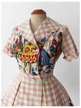 Load image into Gallery viewer, 1950s - MONTI, Italy - Adorable Novelty Cotton Dress - W24.5 (62cm)
