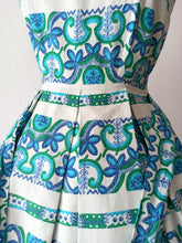 Load image into Gallery viewer, 1950s 1960s - Fabulous Textured Cotton Dress - W26 (66cm)
