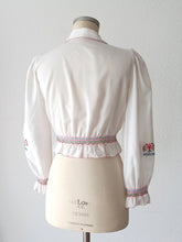 Load image into Gallery viewer, 1960s - Precious Hungarian Embroidery Blouse - W27/31 (68/80cm)
