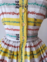 Load image into Gallery viewer, 1950s - WENDY DRESS - Gorgeous Cotton Dress - W27 (68cm)
