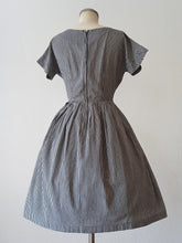 Load image into Gallery viewer, 1950s - KERRYBROOKE, USA - Adorable Cotton Dress - W30 (76cm)
