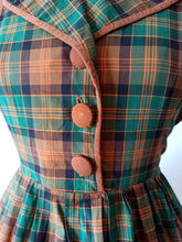 Charger l'image dans la galerie, 1950s - FRANCE - Gorgeous Checked Cotton Dress - W31.5 (80cm)
