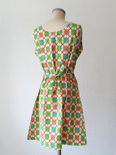 Charger l'image dans la galerie, 1960s - JOBLOT x 9 DEADSTOCK PRINTED COTTON DRESSES
