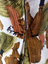 Cargar imagen en el visor de la galería, 1950s 1960s - Stunning Novelty Print Rayon Dress - W27.5 (70cm)
