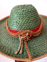 Laden Sie das Bild in den Galerie-Viewer, 1940s - Ultragorgeous Green Raffia Strow Sombrero
