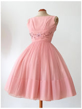 Cargar imagen en el visor de la galería, 1950s - Jr THEME, New York - Adorable Pink Prom Dress - W24 (60cm)
