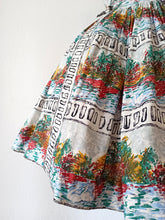 Cargar imagen en el visor de la galería, 1950s - Outstanding Novelty Print Cotton Dress - W28.5 (72cm)
