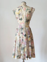 Load image into Gallery viewer, 1940s 1950s - Spectacular Butterflies Novelty Dress - W30 (76cm)

