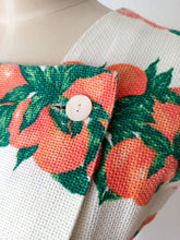 Load image into Gallery viewer, 1950s - Stunning Oranges Textured Cotton Dress - W27.5 (70cm)
