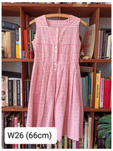 Cargar imagen en el visor de la galería, 1940s 1950s - BUNDLE x 5 Vintage Dresses - Sz XXS to M
