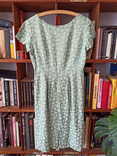 Cargar imagen en el visor de la galería, 1940s 1950s - BUNDLE x 5 Vintage Dresses - Sz XXS to M
