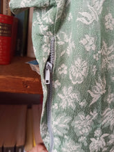 Cargar imagen en el visor de la galería, 1940s 1950s - BUNDLE x 5 Vintage Dresses - Sz XXS to M
