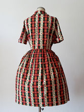 Load image into Gallery viewer, 1950s 1960s - GERMANY - Adorable Tartan Floral Cotton Dress - W35 (88cm)
