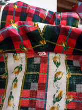 Load image into Gallery viewer, 1950s 1960s - GERMANY - Adorable Tartan Floral Cotton Dress - W35 (88cm)
