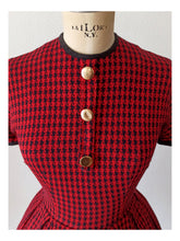 Load image into Gallery viewer, 1950s 1960s - MODE-O-DAY, USA - Gorgeous Houndstooth Dress - W26 (66cm)
