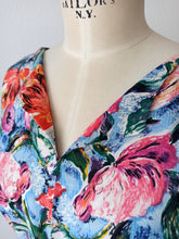 Charger l'image dans la galerie, 1940s - Stunning Floral Rayon Silk Dress - W28.5 (72cm)
