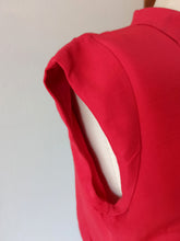 Load image into Gallery viewer, 1950s - Gorgeous Raspberry Red Rayon Blouse - W30.5 (78cm)
