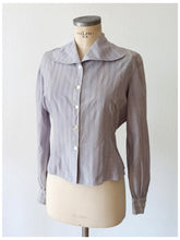 Load image into Gallery viewer, 1940s - Gorgeous Striped Cotton Blouse - W34 (86cm)
