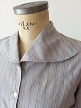 Load image into Gallery viewer, 1940s - Gorgeous Striped Cotton Blouse - W34 (86cm)
