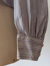 Load image into Gallery viewer, 1940s - Gorgeous Striped Cotton Blouse - W34 (86cm)
