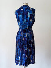 Load image into Gallery viewer, 1950s 1960s - St. MICHAEL, UK - Stunning Abstract Satin Dress - W31.5 (80cm)
