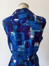 Load image into Gallery viewer, 1950s 1960s - St. MICHAEL, UK - Stunning Abstract Satin Dress - W31.5 (80cm)

