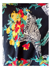 Load image into Gallery viewer, 1950s - Stunning Parisian Newspaper Floral Linen Skirt - W26 (66cm)

