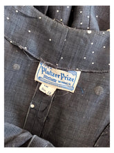 Cargar imagen en el visor de la galería, 1940s 1950s - PLUTZER PRIZE WINNER, USA - Exquisite Dress - W31 (78cm)
