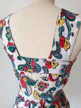 Cargar imagen en el visor de la galería, 1940s - Colorful Summer Day Rayon Dress - W29 (74cm)
