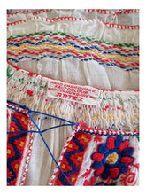 Cargar imagen en el visor de la galería, 1940s - ARTEX, Hungary - Colorful Gauze Blouse - W29 (74cm)
