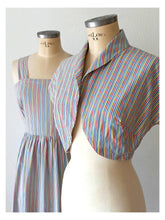 Laden Sie das Bild in den Galerie-Viewer, 1940s - Gorgeous Rainbow Stripes Bolero Dress - W31 (78cm)
