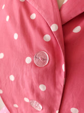 Laden Sie das Bild in den Galerie-Viewer, 1950s - Iconic Pink Dotted Cotton Dress - W28.5 (72cm)
