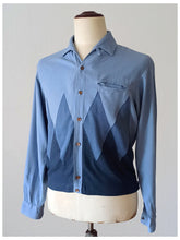 Load image into Gallery viewer, 1950s - LANCER, USA - Fabulous Men's Rayon Shirt-Jacket - Sz M
