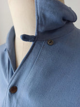 Load image into Gallery viewer, 1950s - LANCER, USA - Fabulous Men's Rayon Shirt-Jacket - Sz M
