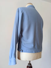 Load image into Gallery viewer, 1950s - LANCER, USA - Fabulous Men's Rayon Shirt-Jacket - Sz M
