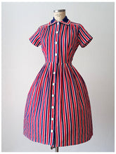 Load image into Gallery viewer, 1950s 1960s - Gorgeous Striped Cotton Dress - W31.5 (80cm)
