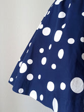 Load image into Gallery viewer, 1950s - Fabulous Dotted Cotton Dress - W28.5 (72cm)
