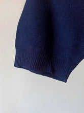 Cargar imagen en el visor de la galería, 1950s - DALTON, USA - Navy Blue Cashmere Jumper - Sz M/L
