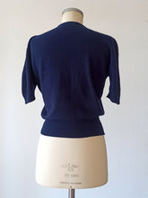 Cargar imagen en el visor de la galería, 1950s - DALTON, USA - Navy Blue Cashmere Jumper - Sz M/L
