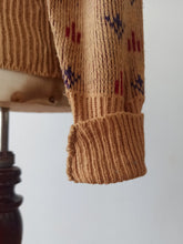 Laden Sie das Bild in den Galerie-Viewer, 1950s 1960s - LAMPLIGHTER, USA - Moose Men's Sweater
