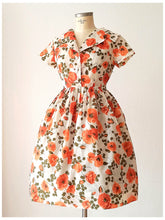 Load image into Gallery viewer, 1950s 1960s - Gorgeous French Floral Dress - W27.5 (70cm)
