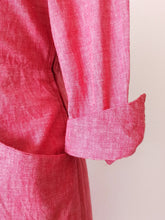 Laden Sie das Bild in den Galerie-Viewer, 1940s - Exquisite Old Rose Linen Dress - W28.5 (72cm)
