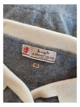 Charger l'image dans la galerie, 1950s - BONWIT - PRINGLE, Scotland - Gorgeous Cashmere Cardigan - Sz 40
