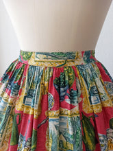 Cargar imagen en el visor de la galería, 1950s - LODEN-FREY, Germany - Münich Novelty Skirt - W28.5 (72cm)
