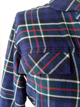 Charger l'image dans la galerie, 1940s - VIYELLA, UK - Gorgeous Tartan Shirtwaister Dress - W27.5 (70cm)
